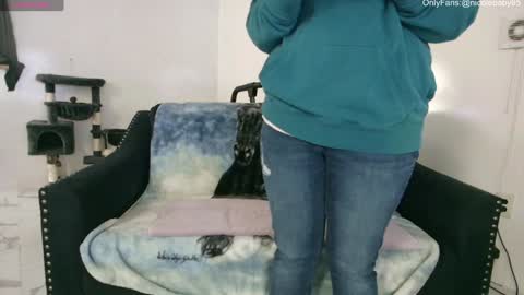 Nicole  Allen online show from 12-27-24, 01:00