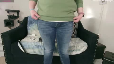 Nicole  Allen online show from 12-28-24, 12:47