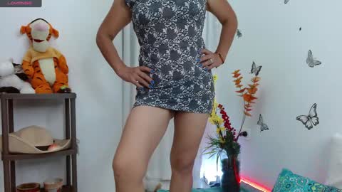 Snapshot of jjquin chatting on 01-30-25, 12:18 JJQUIN online show from 01-30-25, 12:18