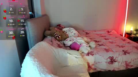 Snapshot of jjulietterose chatting on 04-09-26, 05:40 Juliette Rose online show from 04-09-26, 05:40