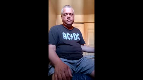 jk970776 online show from 05-18-26, 02:34
