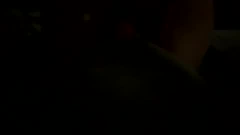 Snapshot of jlinds81 chatting on 10-21-25, 11:33 jlinds81 online show from 10-21-25, 11:33