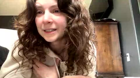 Snapshot of jlynn1997 chatting on 03-15-26, 11:55 jlynn1997 online show from 03-15-26, 11:55