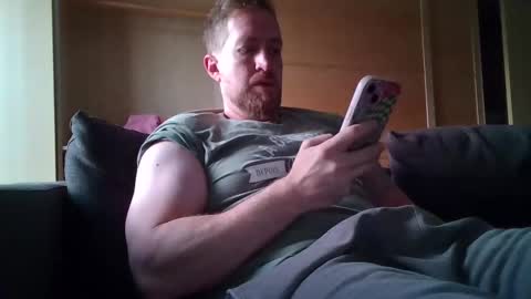 Snapshot of jmate13 chatting on 11-15-25, 12:23 jmate13 online show from 11-15-25, 12:23