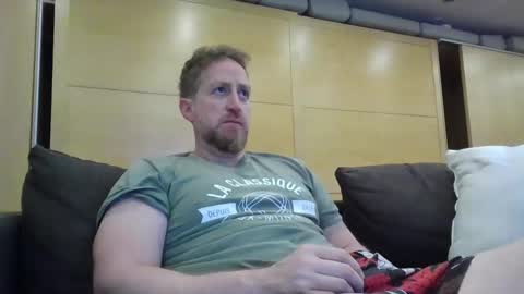 Snapshot of jmate13 chatting on 11-16-25, 12:49 jmate13 online show from 11-16-25, 12:49