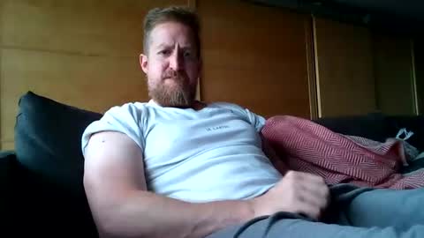 Snapshot of jmate13 chatting on 06-18-26, 07:18 jmate13 online show from 06-18-26, 07:18