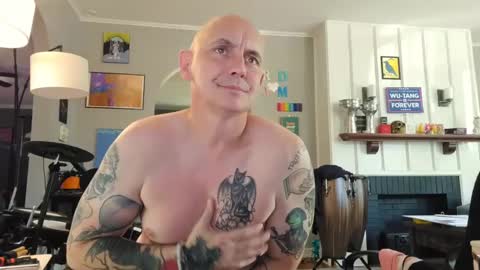 Snapshot of jmo0209 chatting on 09-11-25, 06:52 jmo0209 online show from 09-11-25, 06:52