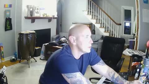 Snapshot of jmo0209 chatting on 10-07-25, 02:42 jmo0209 online show from 10-07-25, 02:42