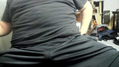 Snapshot of jmore875 chatting on 04-05-26, 11:46 Relaxed Jmore online show from 04-05-26, 11:46