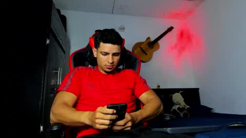 Snapshot of jmortton chatting on 03-30-26, 11:33 IGJmortton online show from 03-30-26, 11:33