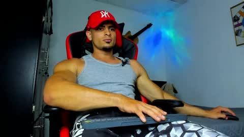 Snapshot of jmortton chatting on 04-10-26, 02:44 IGJmortton online show from 04-10-26, 02:44