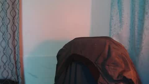 Snapshot of jnick_21 chatting on 03-24-26, 11:21 Nick online show from 03-24-26, 11:21