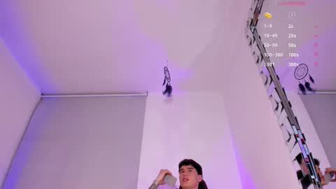 Joan Gonzalez online show from 09-17-25, 07:21