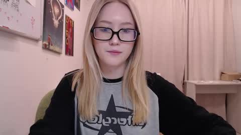 joan_kiss online show from 02-09-26, 01:59