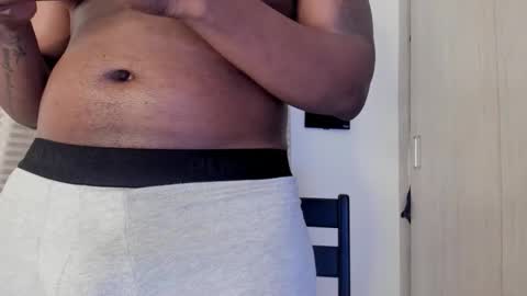 JOAN SAENZ online show from 01-14-26, 02:06