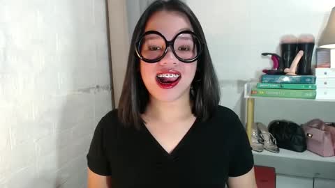 Joana online show from 12-26-24, 02:37