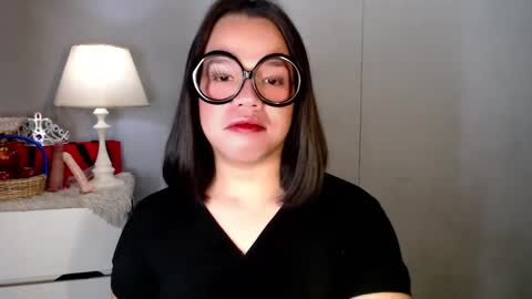 Joana online show from 12-28-24, 05:25