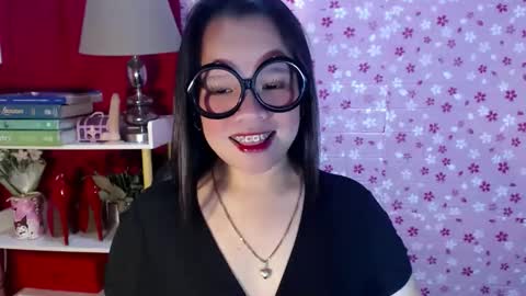 Joana online show from 11-15-25, 08:49