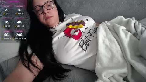 Jo online show from 10-19-25, 06:25