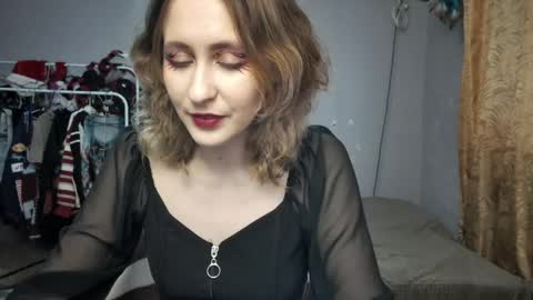 Joannatompson online show from 02-07-25, 01:32