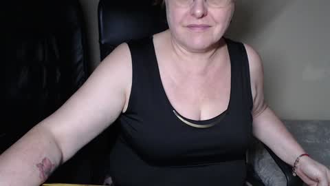 Joanna and Greg online show from 01-18-25, 11:43