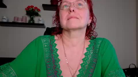 Joanna and Greg online show from 06-21-26, 09:01