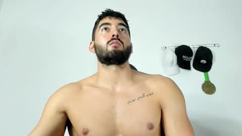 JOAO BATISTA online show from 12-18-25, 04:51