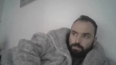 joaodias_18 online show from 02-01-25, 09:40