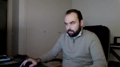 joaodias_18 online show from 11-25-25, 05:46