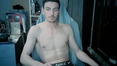 Snapshot of joaomuacho chatting on 04-18-26, 02:37 joao love online show from 04-18-26, 02:37