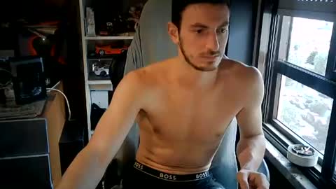 Snapshot of joaomuacho chatting on 07-18-26, 11:25 joao love online show from 07-18-26, 11:25