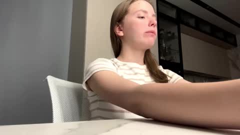 Lina online show from 03-21-26, 12:21