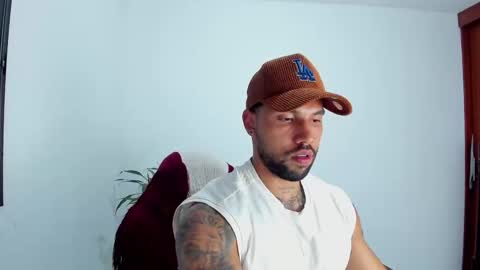 joe_esthetic online show from 11-05-25, 01:16