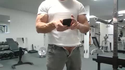 Snapshot of joe_smith5679 chatting on 04-20-26, 08:10 joe_smith5679 online show from 04-20-26, 08:10