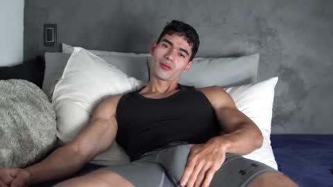 joe_steel1 online show from 10-03-25, 06:05