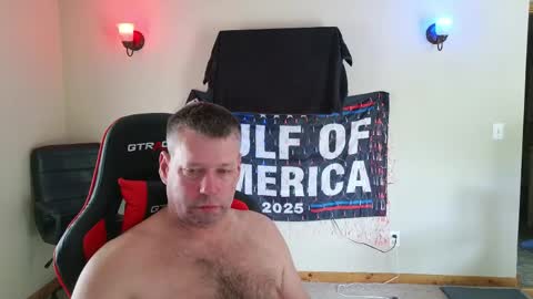 Snapshot of joejoe__ chatting on 05-10-26, 05:18 joejoe__ online show from 05-10-26, 05:18
