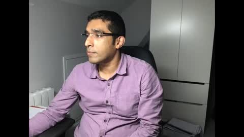 Snapshot of joeshades21 chatting on 01-13-25, 04:30 joeshades21 online show from 01-13-25, 04:30