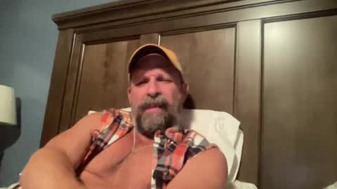 joestros online show from 10-02-25, 04:19