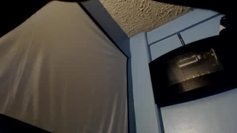 joeyjoy11125648 online show from 12-17-25, 07:03