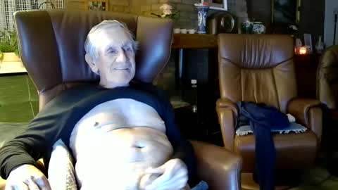 Snapshot of johan7_heet chatting on 12-16-24, 06:16 johan7 heet online show from 12-16-24, 06:16