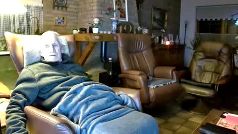 Snapshot of johan7_heet chatting on 12-19-24, 09:28 johan7 heet online show from 12-19-24, 09:28