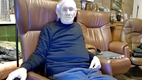 Snapshot of johan7_heet chatting on 02-05-25, 06:04 johan7 heet online show from 02-05-25, 06:04