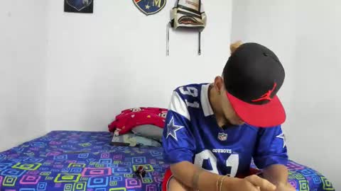 johan_and_antonella online show from 11-13-25, 04:11