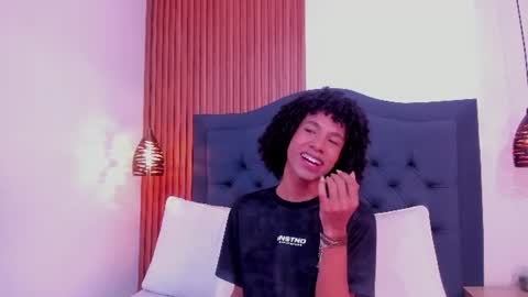 Johan  online show from 06-22-26, 11:40
