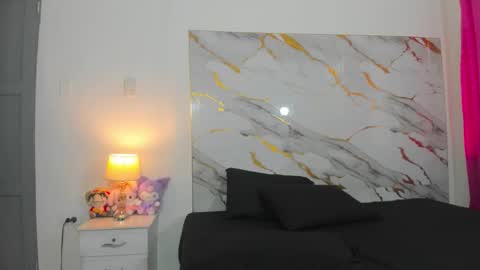 johan online show from 10-31-25, 07:37