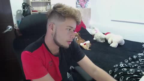 Snapshot of johanleonsweetboy chatting on 02-04-25, 02:49 JOHAN independient model online show from 02-04-25, 02:49