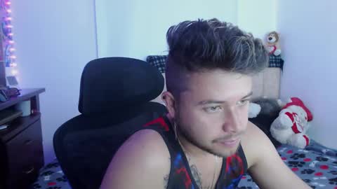 Snapshot of johanleonsweetboy chatting on 09-16-25, 02:51 JOHAN independient model online show from 09-16-25, 02:51