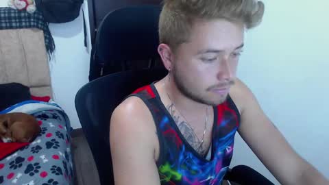 Snapshot of johanleonsweetboy chatting on 10-07-25, 09:12 JOHAN independient model online show from 10-07-25, 09:12