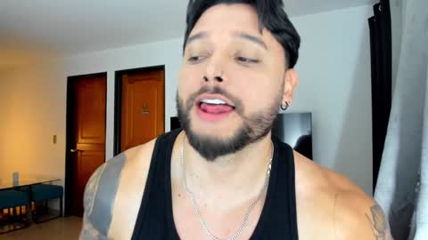 Snapshot of johatsu chatting on 01-16-25, 11:16 King - online show from 01-16-25, 11:16