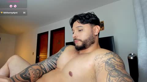 Snapshot of johatsu chatting on 01-21-25, 03:15 King - online show from 01-21-25, 03:15